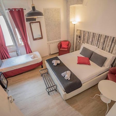 Galleria Frascati Rooms And Apartment Exterior foto