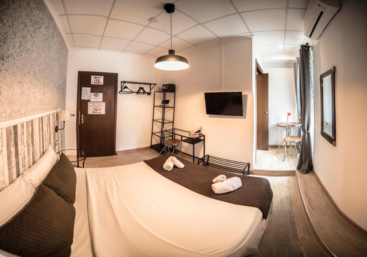 Galleria Frascati Rooms And Apartment Exterior foto