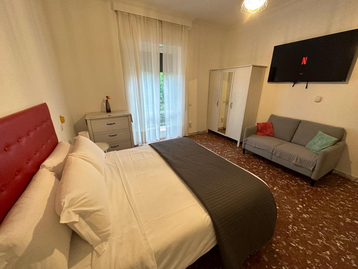 Galleria Frascati Rooms And Apartment Exterior foto