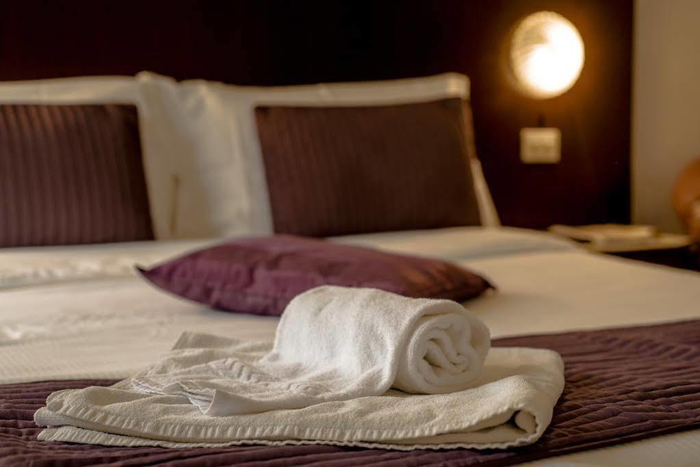 Galleria Frascati Rooms And Apartment Exterior foto