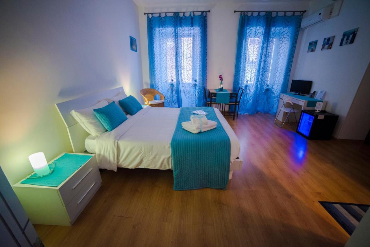 Galleria Frascati Rooms And Apartment Exterior foto